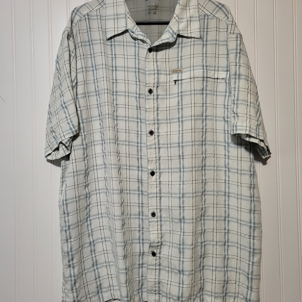 COLUMBIA MEN'S Omni-Shield Short Sleeved Light Weight Shirt